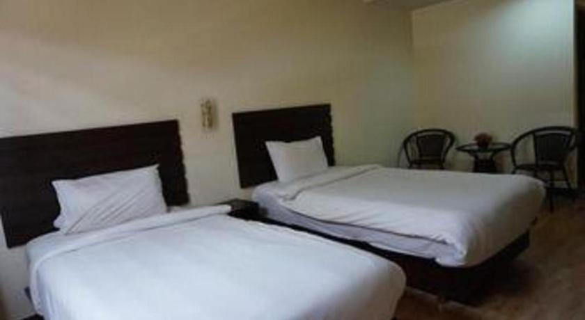 Ponburi Hotel Nan Extérieur photo