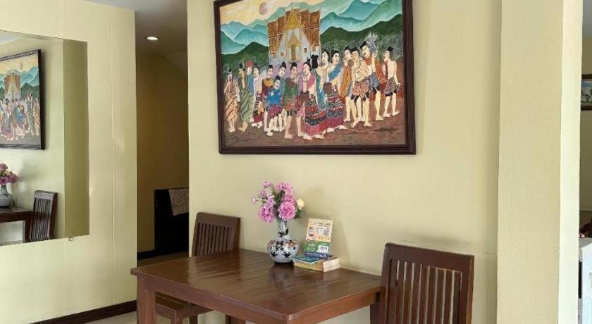 Ponburi Hotel Nan Extérieur photo