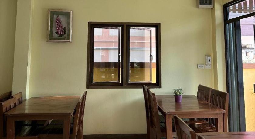 Ponburi Hotel Nan Extérieur photo
